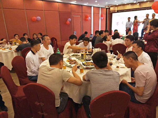 2018年春茗感恩會：“不忘初心，砥礪前行”！